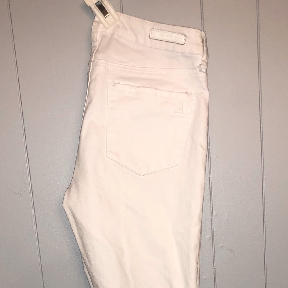 White Articles of Society fitted jeans